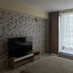 Devora 1 & Bar & Restaurant Apartment Warna
