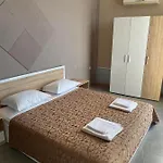 Devora 1 & Bar & Restaurant Apartment *