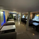 Devora 1 & Bar & Restaurant Apartment Warna