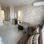 Devora 1 & Bar & Restaurant Apartment Warna