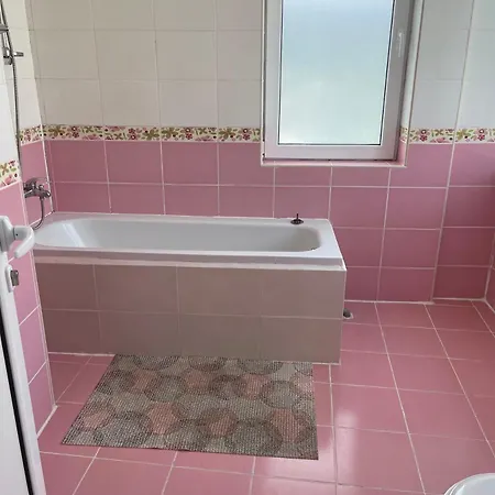 Devora 1 & Bar & Restaurant Apartament *