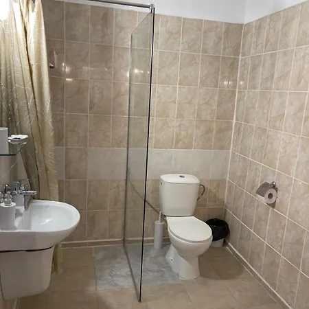 Devora 1 & Bar & Restaurant Apartament