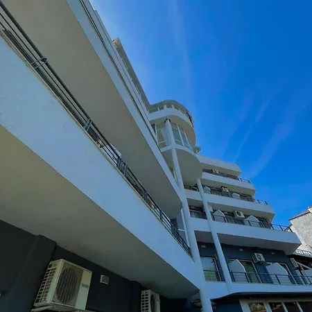 Apartament Devora 1 & Bar & Restaurant Varna