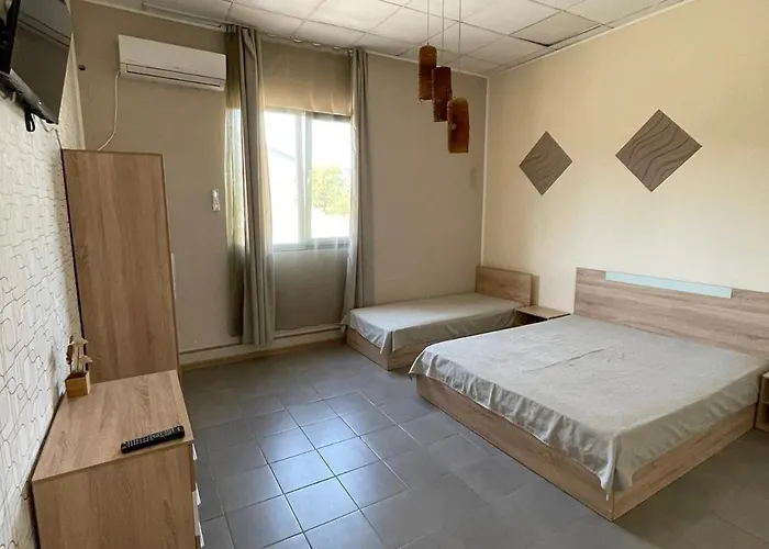 Devora 1 & Bar & Restaurant Apartman *