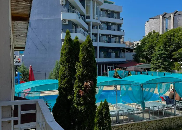 Devora 1 & Bar & Restaurant Apartman