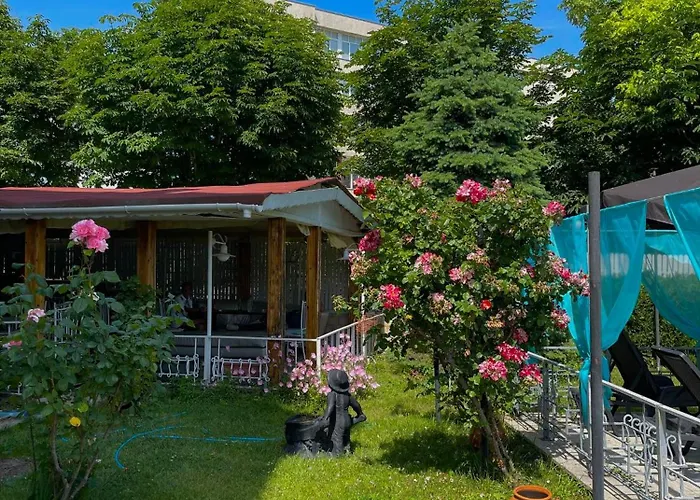 Devora 1 & Bar & Restaurant * Várna