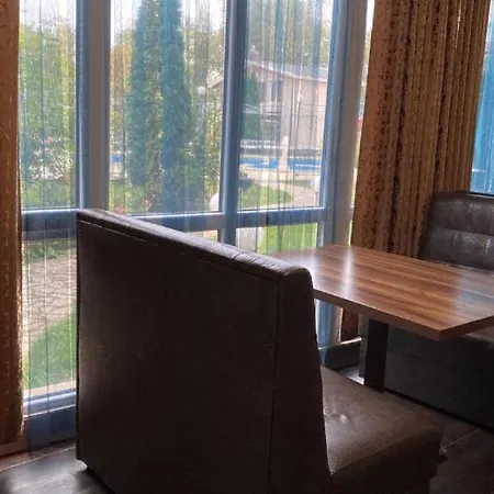 Apartment Devora 1 & Bar & Restaurant Warna