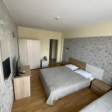 Apartment Devora 1 & Bar & Restaurant *