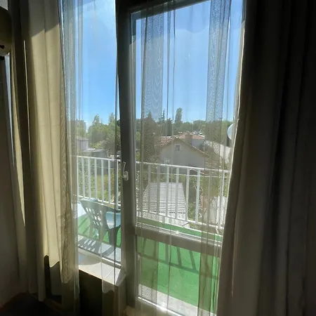 Devora 1 & Bar & Restaurant Apartment *