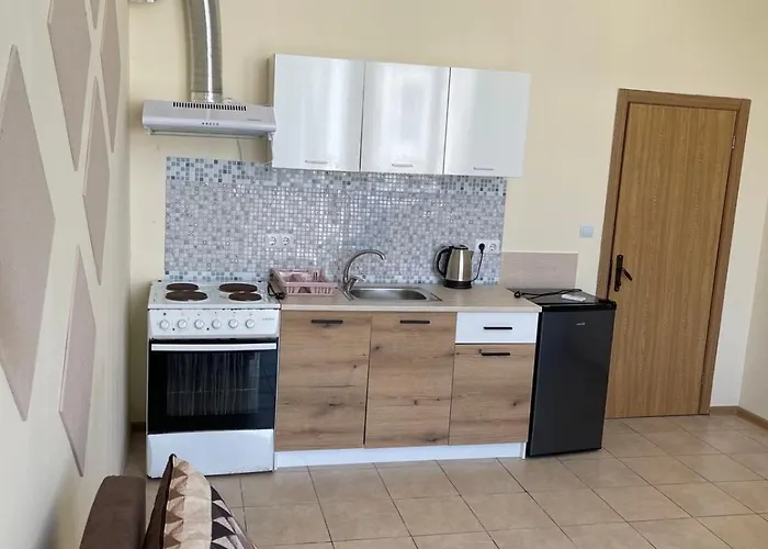 Devora 1 & Bar & Restaurant Апартаменти *